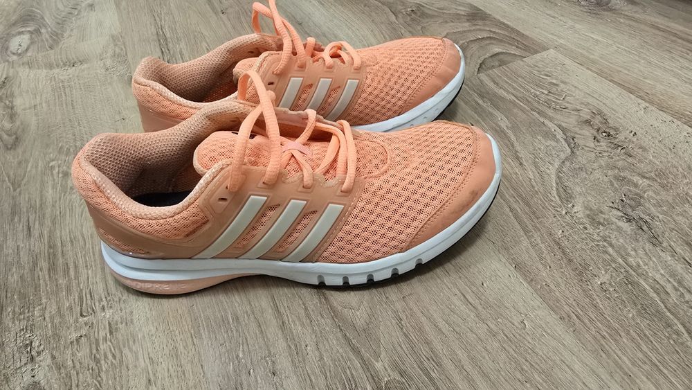 Adidas дамски маратонки
