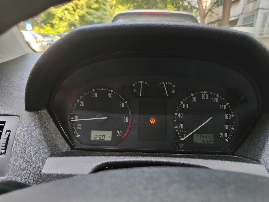 SKODA Fabia 2002 — imagine 5