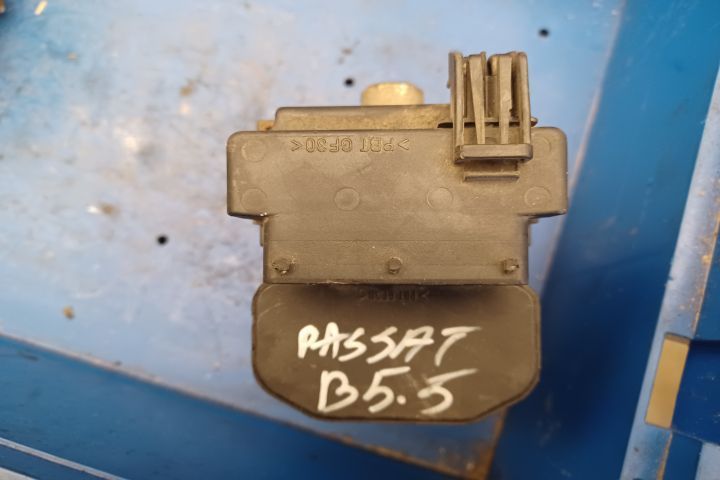 Pompa ABS 6E0614111AB Volkswagen VW Passat B5.5 [facelift] [2000 - 20