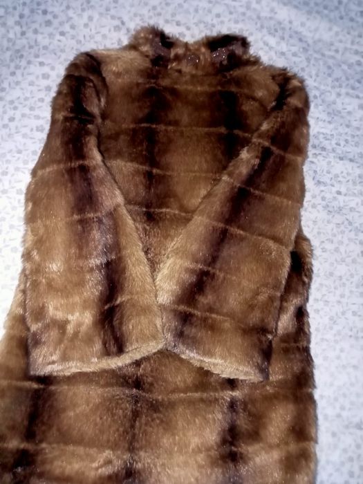 Продам эко  шубу
