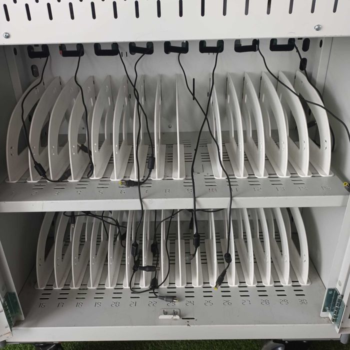 Statie de incarcare mobila, laptop/netbook Bretford MDMLAP30