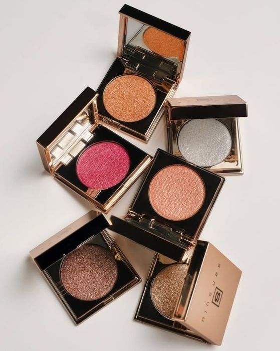 Продам люксовую косметику.