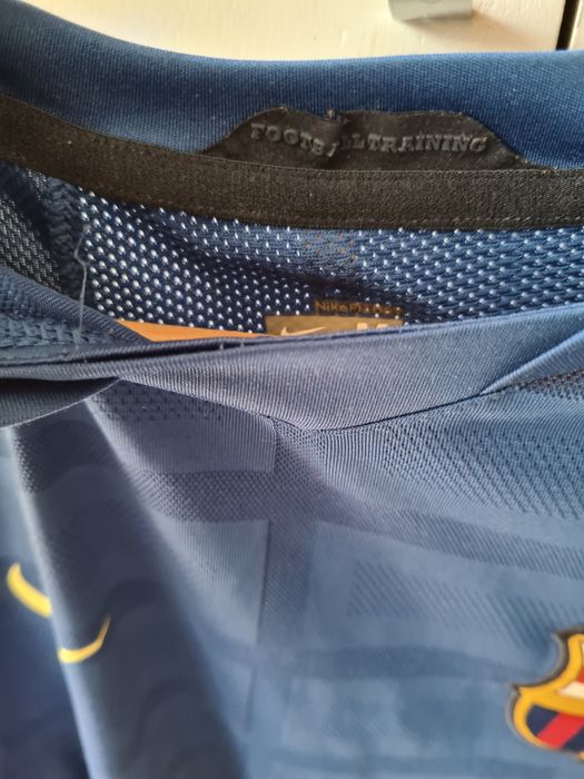 Тениска Nike на FC Barcelona Барселона, шорти и ветровка на Valencia CF Валенсия, Тениска Adidas на Benfica Бенфика