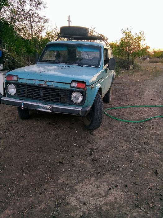 Продам Нива 2000