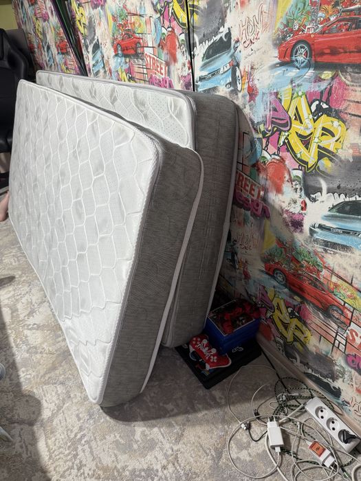 Продам два матраса