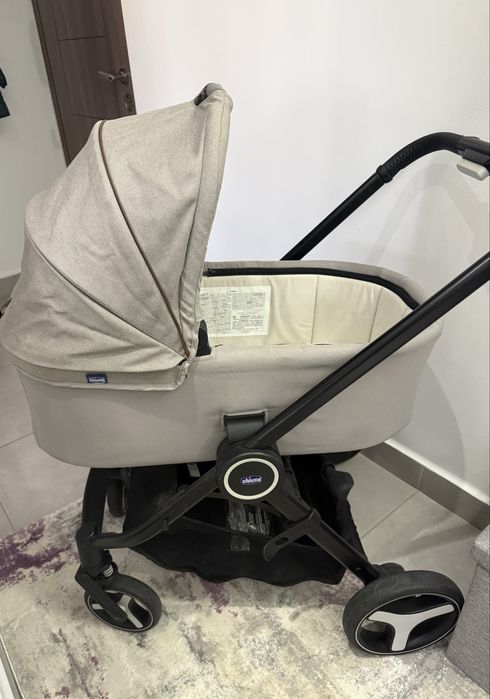 Carucior chicco 3 in 1