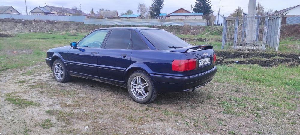 Ауди 80 Б4 2литра моно