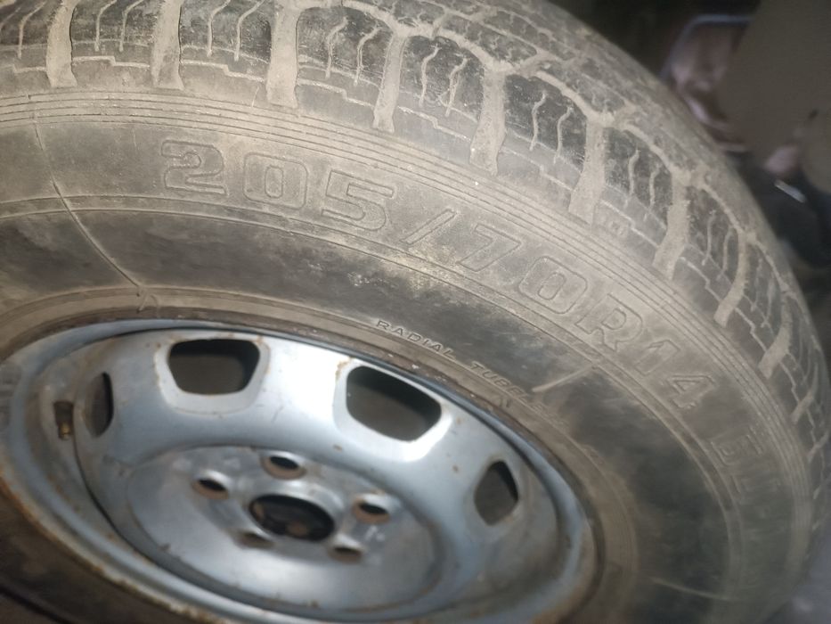 Комплект резины с дисками