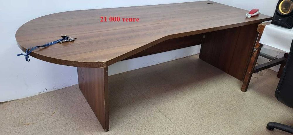 Столы офисные, разные, б/у, торг