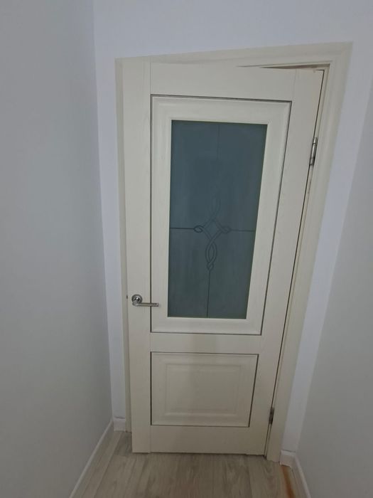 Продам срочно дверь