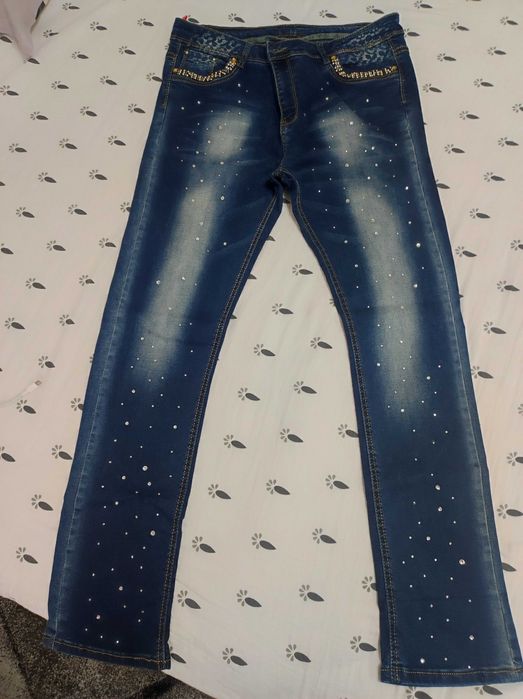 Дамски дънки и панталони  за едри дами