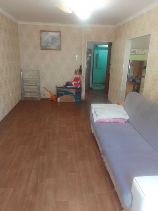 продам  2х комнатную квартиру
