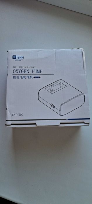 Компрессор аквариумный со встроенным аккумулятором