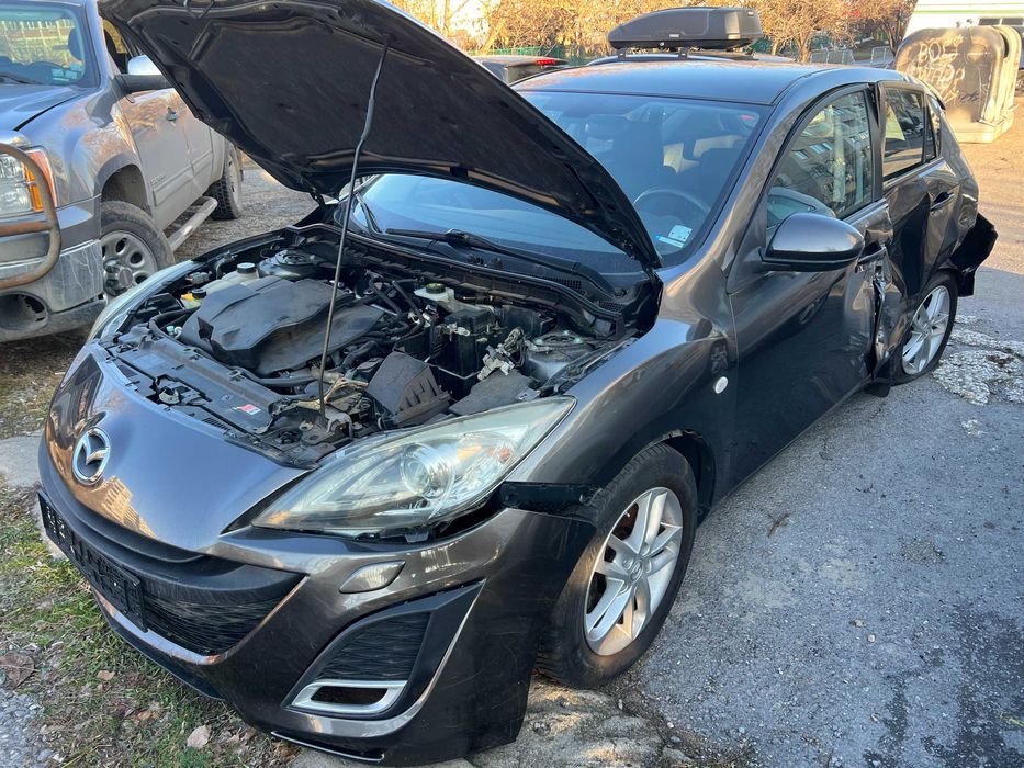 ЦЯЛА Mazda 3 2011г. 2.0 150к.с.  бензин