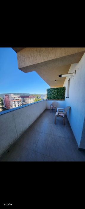 Garsoniera mare decomandata cu balcon Dem Radulescu