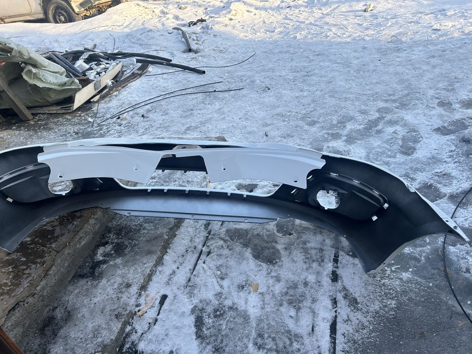 Продам передний бампер ларгус