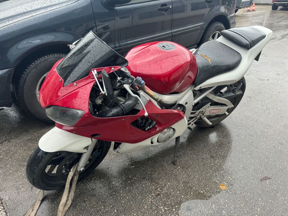 Yamaha R6 на ЧАСТИ