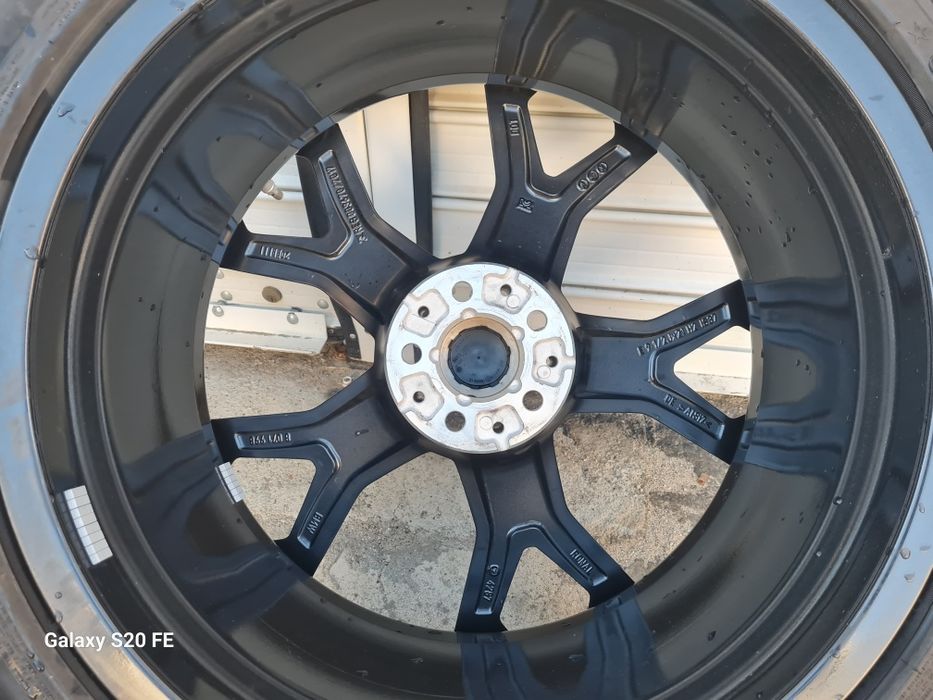 Джанти със зимни гуми за Бмв Х5 Х6 Г05 Г06/ Bmw G05 G06 21"