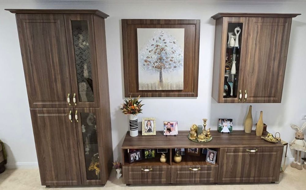 Vând mobilă living din mdf