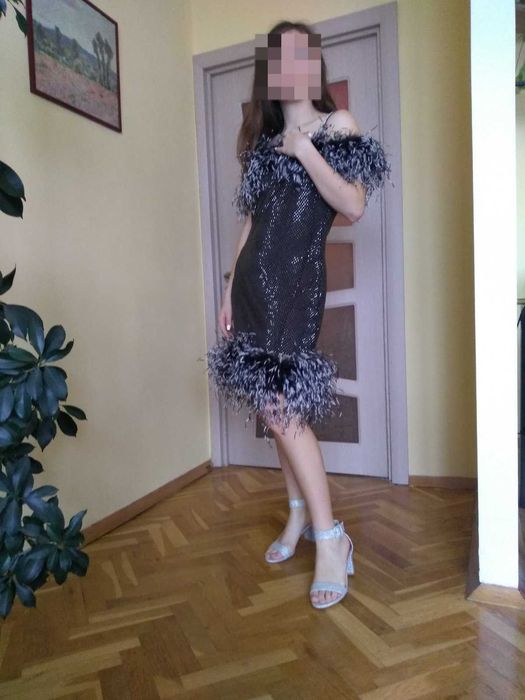 Продавам бутикова бална рокля