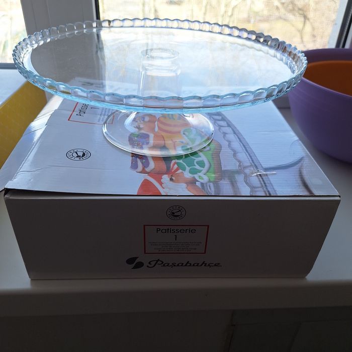 Продам подставку для торта