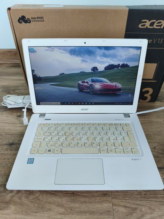 Acer Aspire V3-372