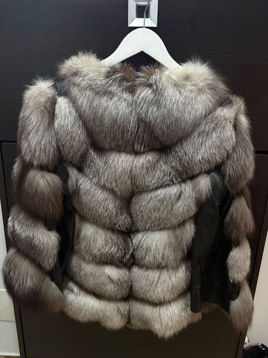 Haină de blană naturală