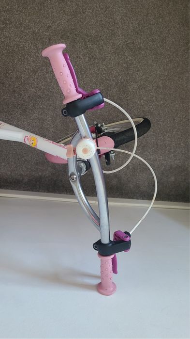Bicicleta pentru fetite