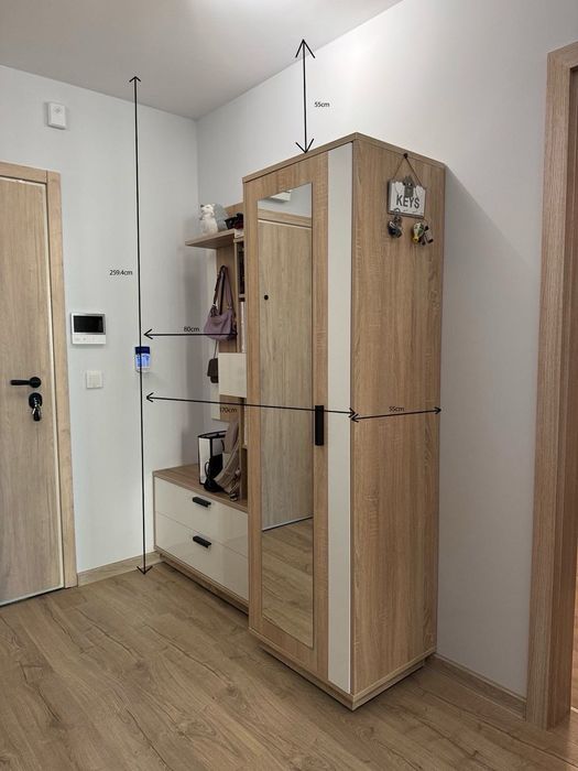 Портманто с шкафове за обувки