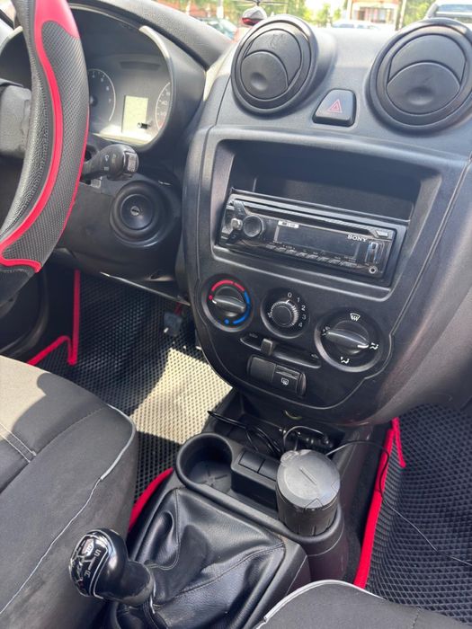 Lada Granta 2014 года