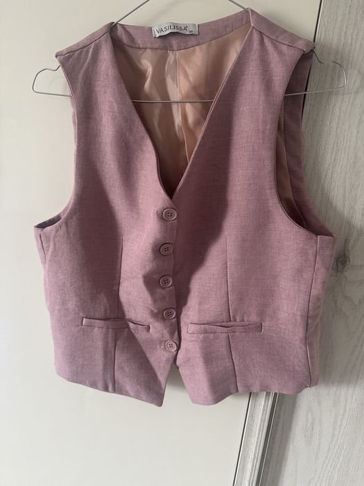 Vesta dama culoarea roz