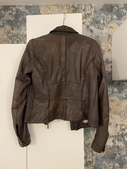 Geaca/ Jacheta piele, 36, dama