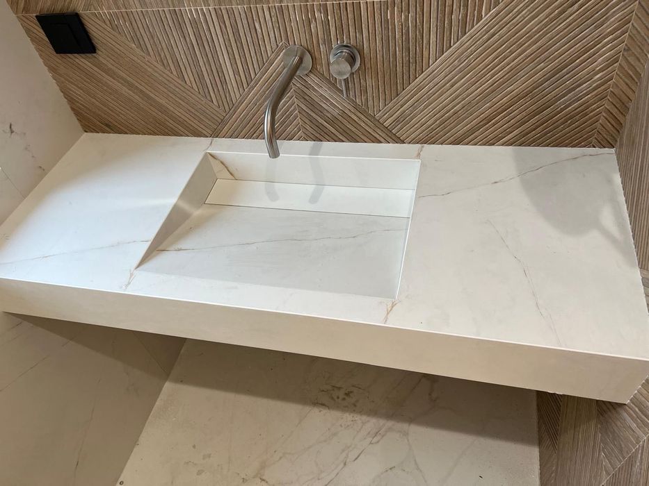 Луксозни мивки и плотове от гранитогрес