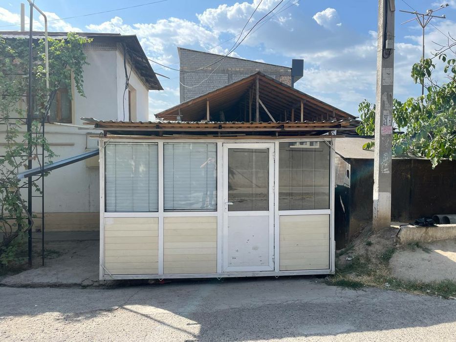 Mabilniy kanteyner sotiladi