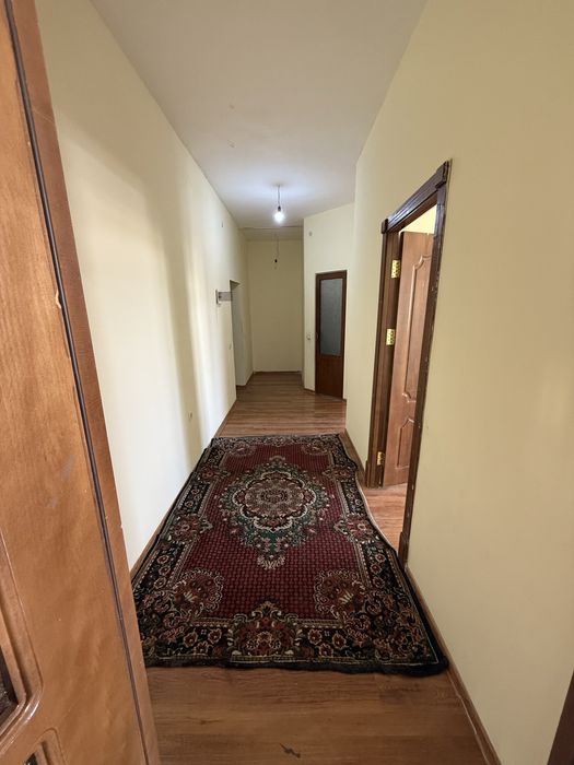 Srochna sotiladi. Termiz sh. Begoyim. 2 xonali. 2 etaj yangi dom