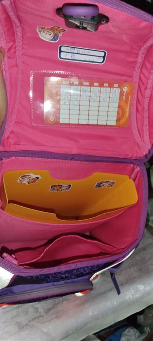 Продам рюкзак школьный