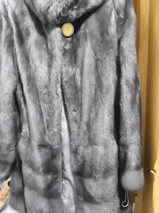 Шуба из норки б/у