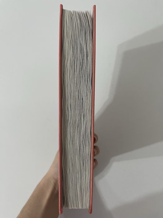 Книга Ася Лавринович