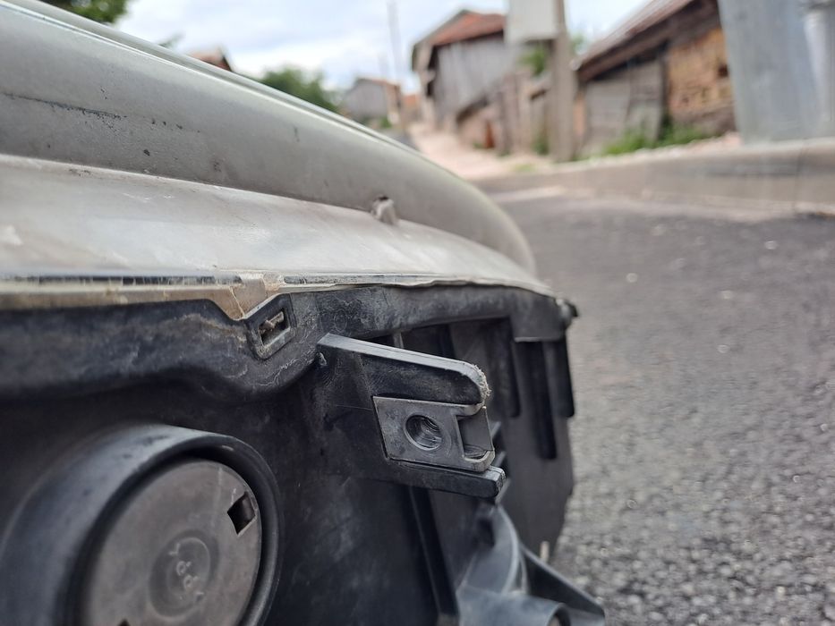 Фарове БМВ  е90 е91