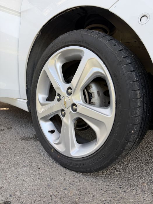 Продам машину спарк