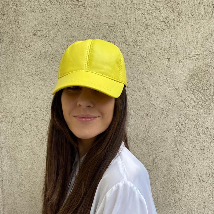 Șapcă piele naturala galbenă