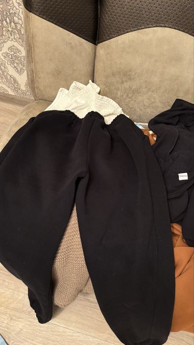 Продам женскую одежду