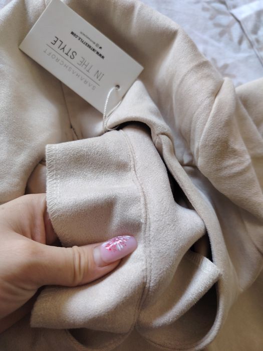 Еднакви роклички