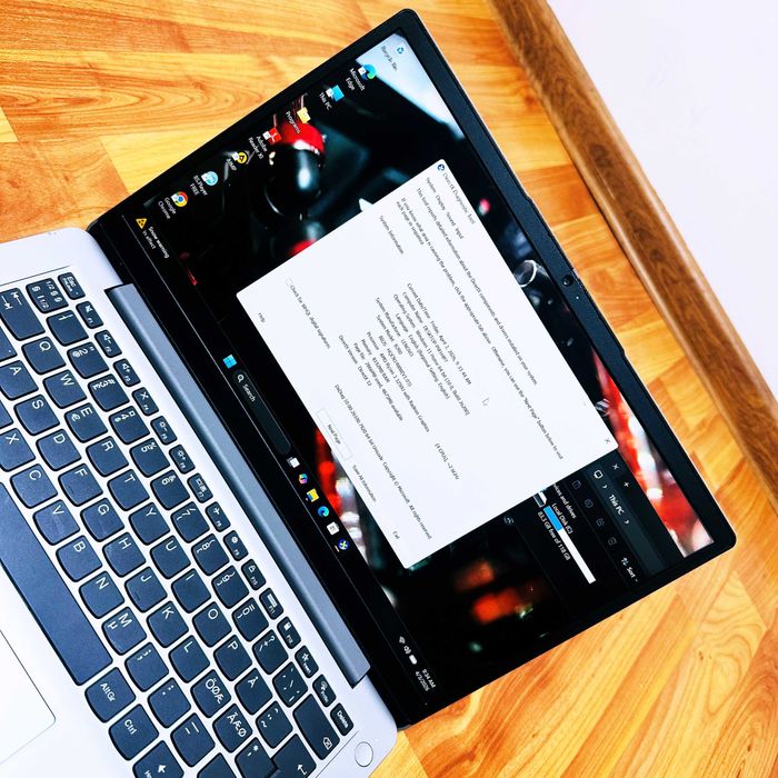 Laptop Lenovo IdeaPad AMD Ryzen 3, Video dedicat, Full HD, UltraSlim, SSD, Gaming Livrare GRATUITA
