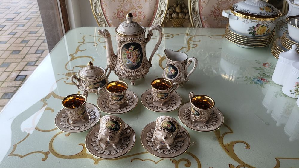 Сервиз за кафе Capodimonte