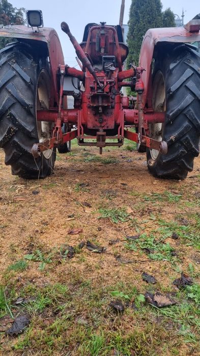 Internațional 453 3 pistoane + Remorcă 5T