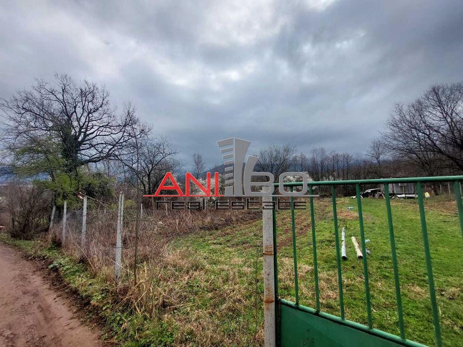Продава се Парцел в Ботевград - 1876 кв.м за 31 €/кв.м - Снимка #4