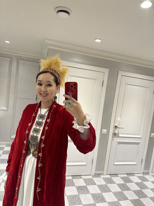 Қазақша киімдеп сатылады