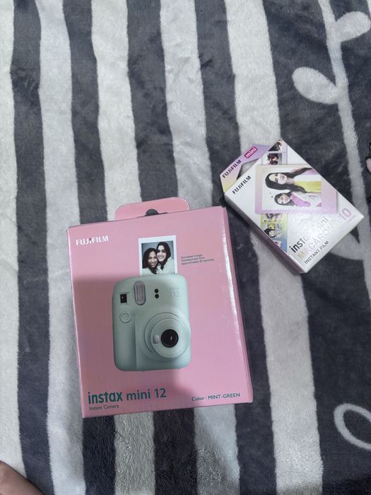 Instax 12 mini новый