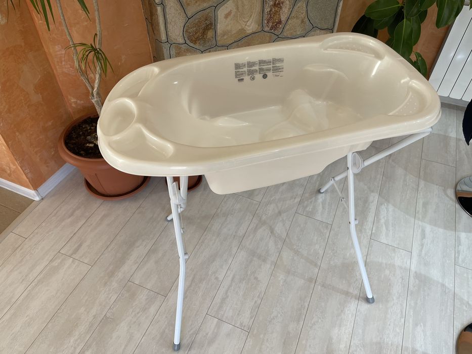 Бебешко корито със стойка jane